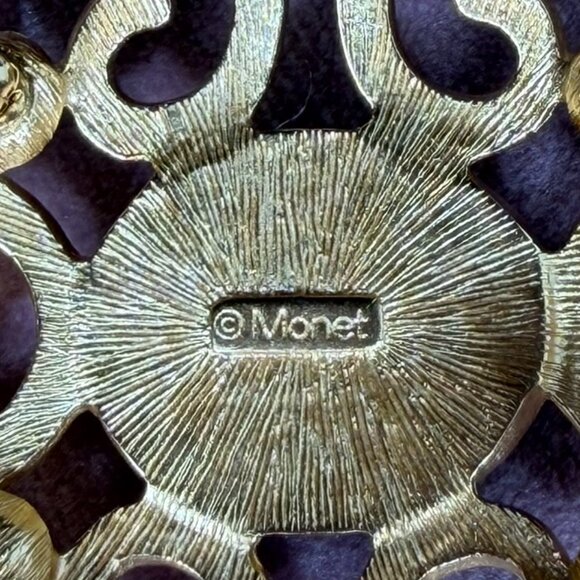 Monet Vintage Gold-Tone Faux Pearl Brooch — Elegant Statement Pin - Picture 2 of 11